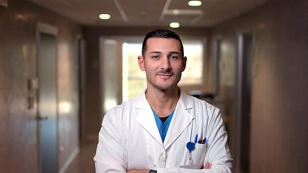 Protrait laboratory technician - Academy Protrait laboratory technician - Academy